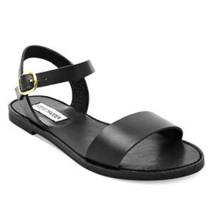 Steve Madden black donddi sandals